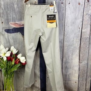 wrangler riata flat front slacks